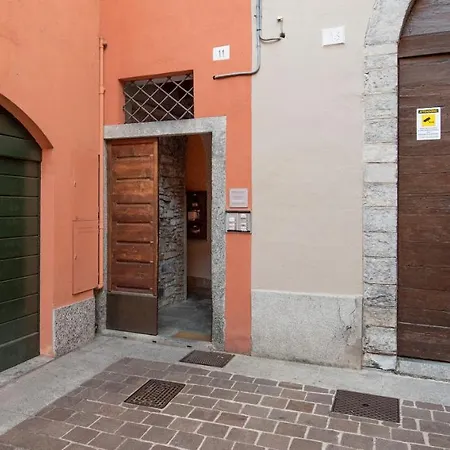 Easylife - Como - Diaz 11 - Lago di Como Apartamento *